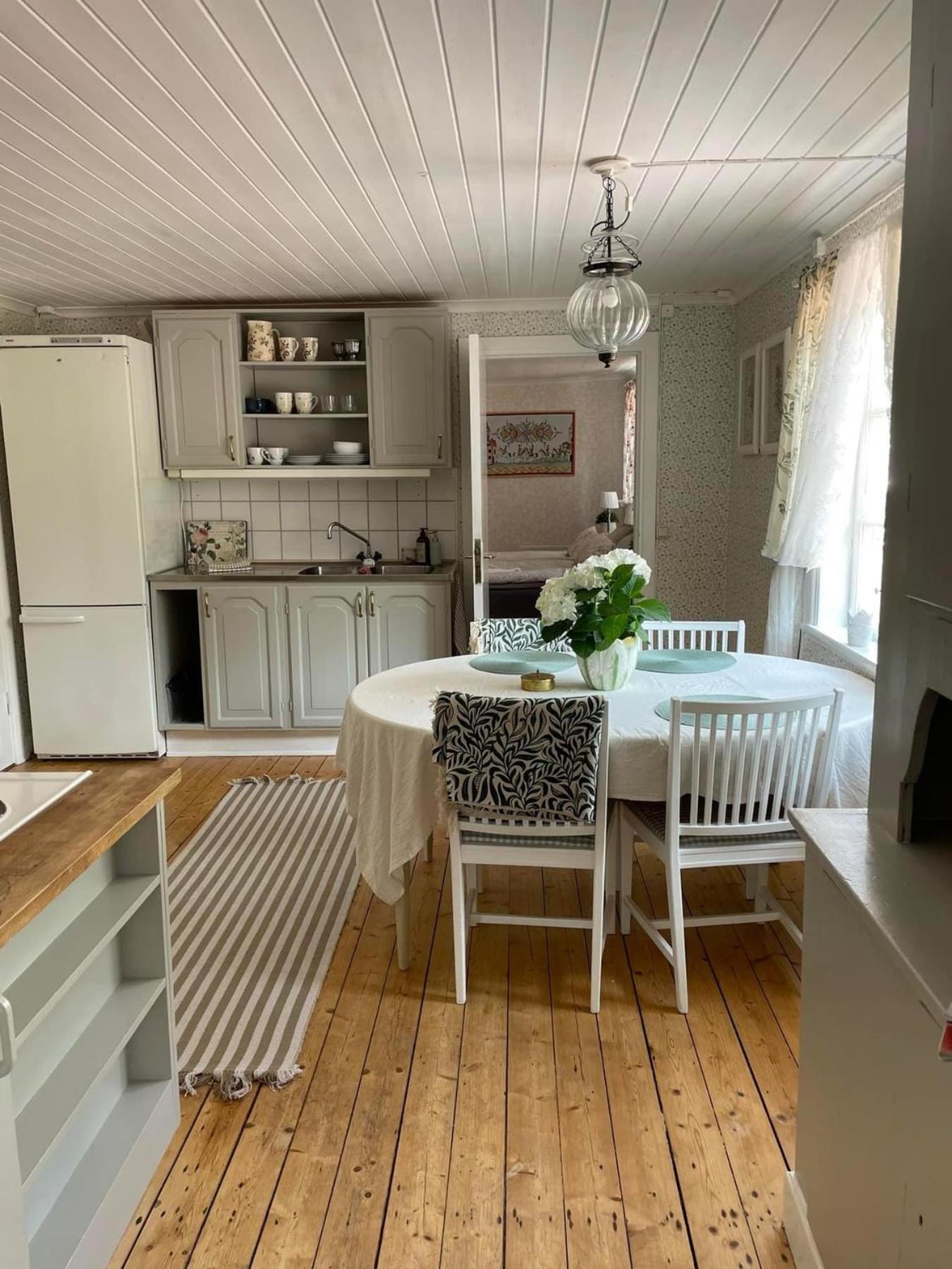 Baersta Bagarstugan Bnb Kolbäck Extérieur photo